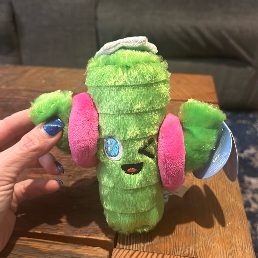 NWT Bark dog toy